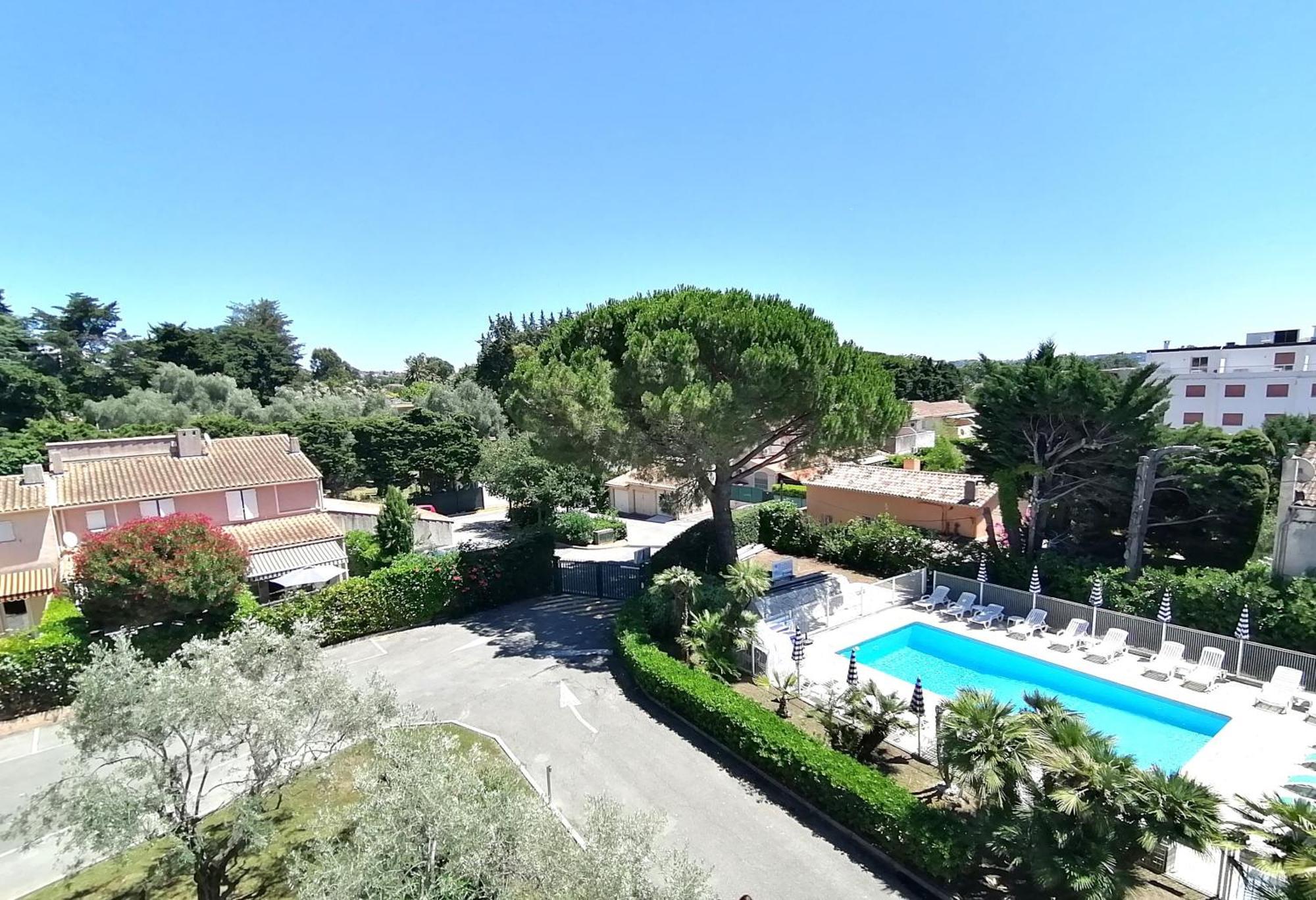 Eden Azur - Residence Hoteliere Golfe-Juan Room photo